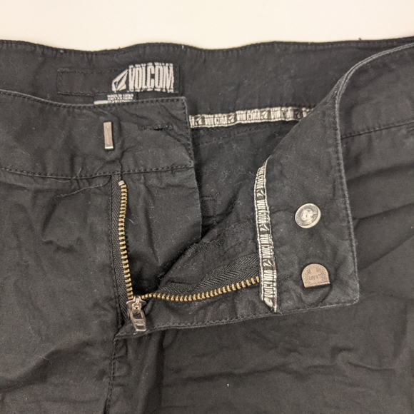 Volcom Stone Black Chino Shorts - Picture 6 of 7